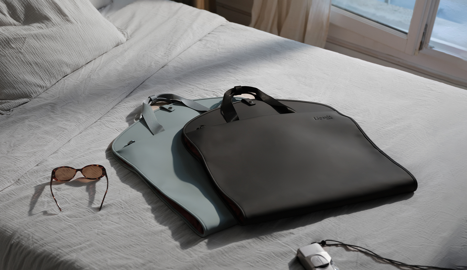 Suit bags